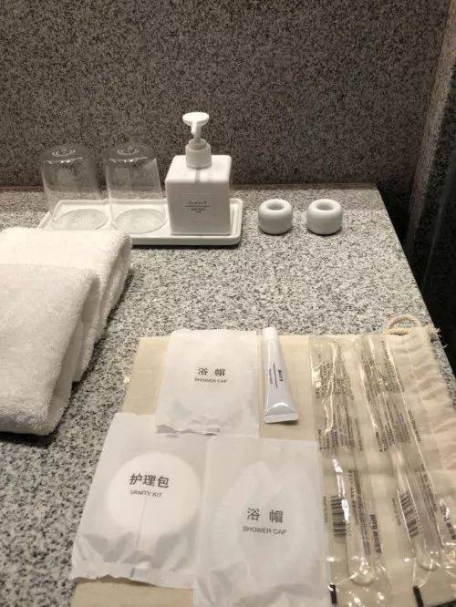 【特色风情】2500一晚的无印良品全球首家酒店是什么感觉